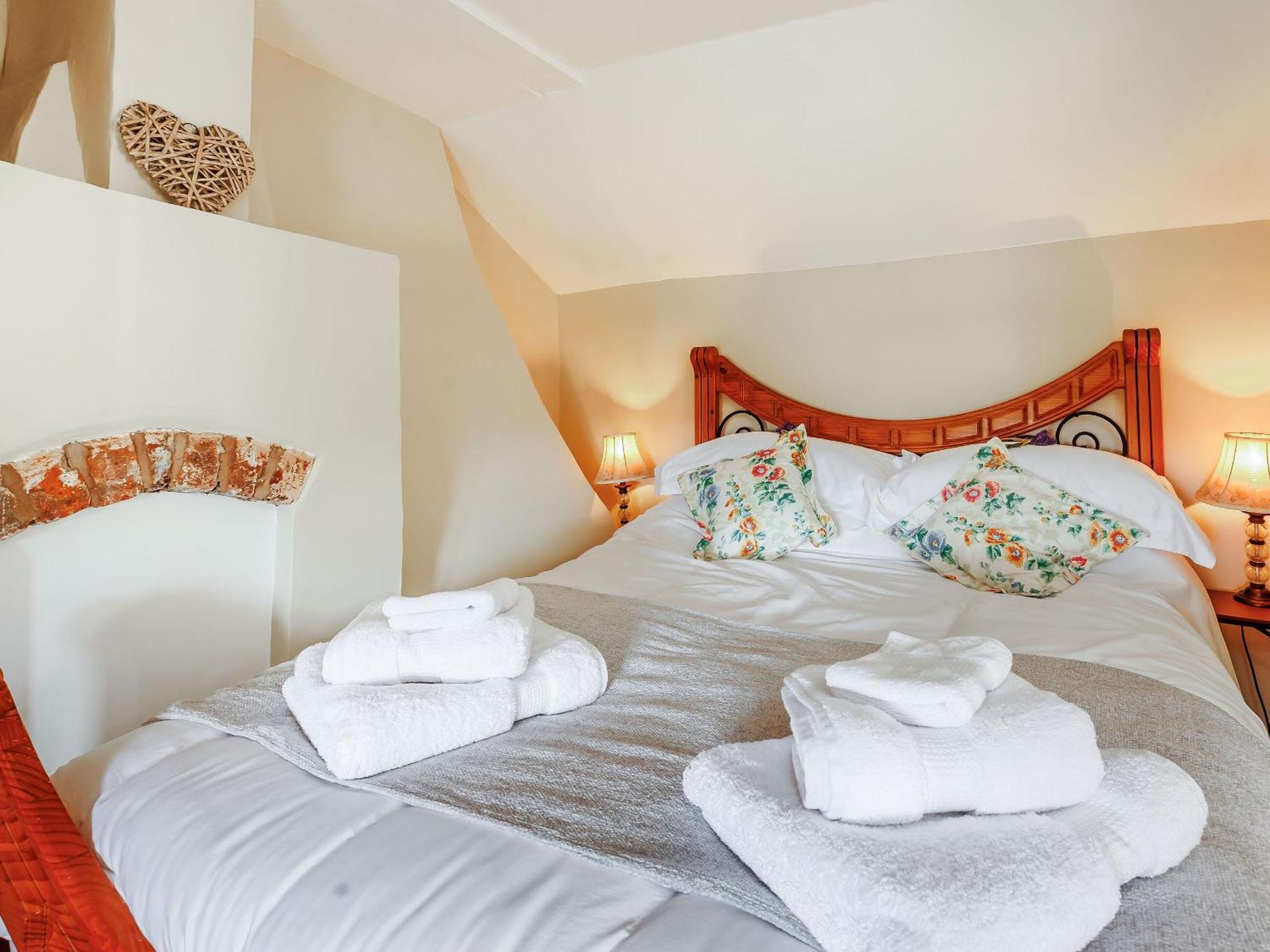 Elsies Cottage Pontesbury Bagian luar foto